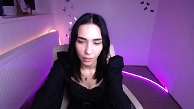 Bella Night4 online show from 10-28-25, 07:23