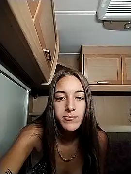 Snapshot of KittyXgoodass chatting on 09-13-25, 11:32 KittyXgoodass online show from 09-13-25, 11:32