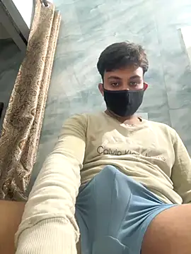 Snapshot of playboyxxx1905 chatting on 11-28-25, 09:01 playboyxxx1905 online show from 11-28-25, 09:01