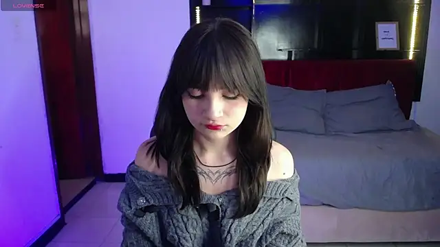  Charlotte Collins  online show from 12-20-25, 02:24