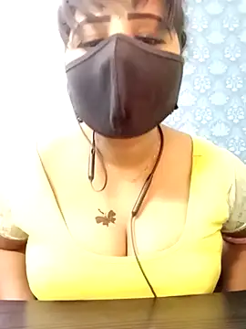 Snapshot of tamil_Vennila chatting on 09-12-25, 08:58 tamil Vennila online show from 09-12-25, 08:58