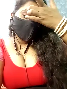 Snapshot of tamil_Vennila chatting on 10-22-25, 08:08 tamil Vennila online show from 10-22-25, 08:08