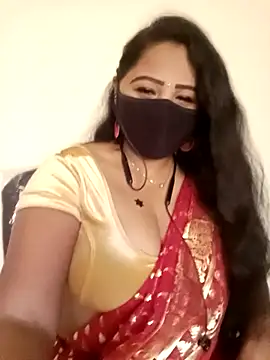 Snapshot of tamil_Vennila chatting on 12-05-25, 07:39 tamil Vennila online show from 12-05-25, 07:39