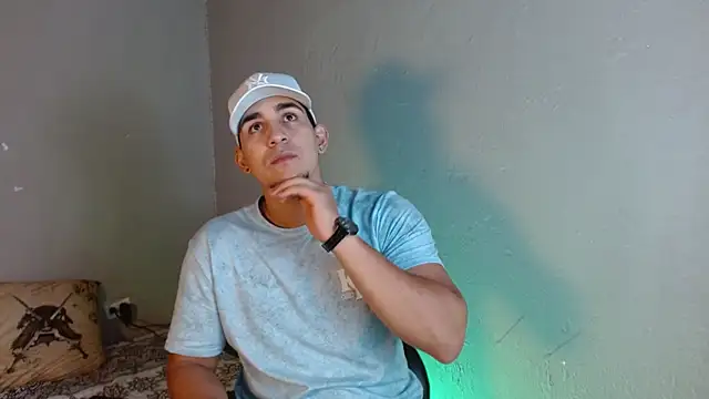 massimo vidal  online show from 11-07-25, 04:01