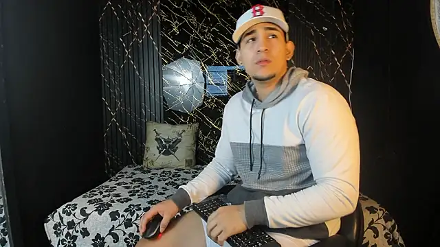 massimo vidal  online show from 02-14-26, 12:02