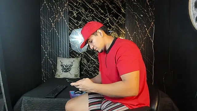 massimo vidal  online show from 02-19-26, 12:23