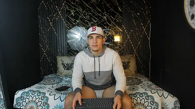 massimo vidal  online show from 02-24-26, 01:09