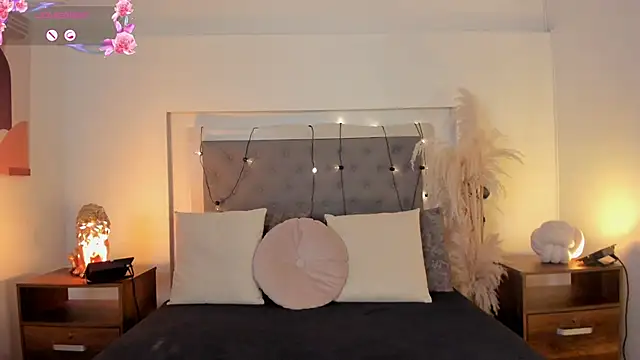 lea walkerr online show from 02-02-26, 07:34