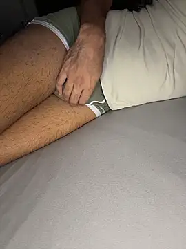 Moan King online show from 10-18-25, 08:53