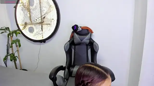 Miaa Rosse online show from 10-04-25, 12:03