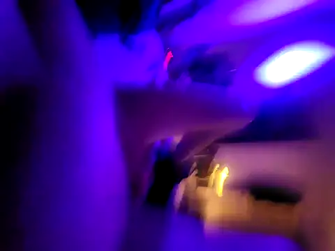 Snapshot of NitNKY chatting on 11-06-25, 12:11 NitNKY online show from 11-06-25, 12:11