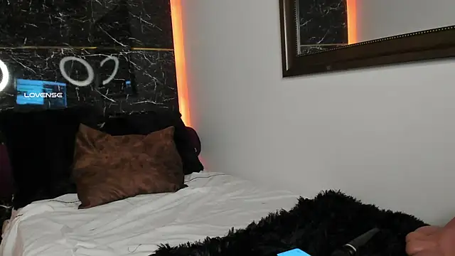 charlotte line online show from 10-27-25, 06:34