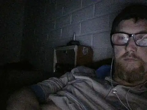 Snapshot of willzchen12 chatting on 10-29-25, 12:35 willzchen12 online show from 10-29-25, 12:35