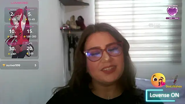 Snapshot of Vesper_Vixen chatting on 10-04-25, 02:04 Vesper Vixen online show from 10-04-25, 02:04