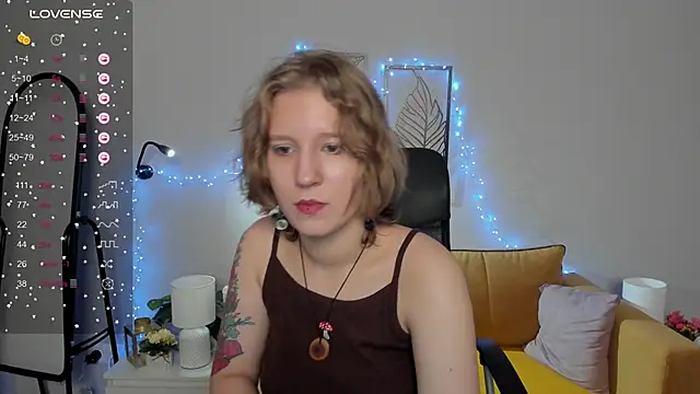 Hailey Foxy online show from 09-25-25, 08:51