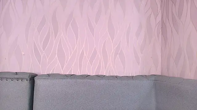 Snapshot of mia_scot chatting on 11-15-25, 12:02 mia scot online show from 11-15-25, 12:02