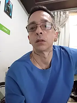 Snapshot of dinho_carioca chatting on 09-29-25, 03:17 dinho carioca online show from 09-29-25, 03:17