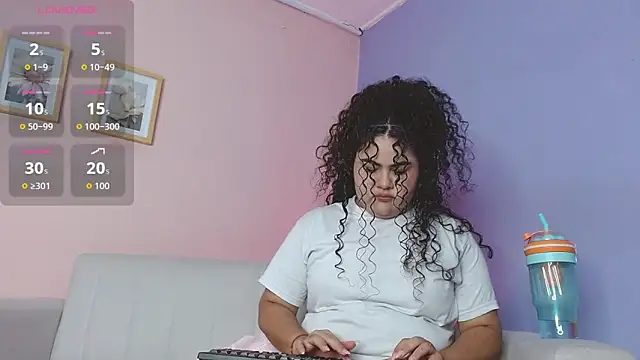 lourdes moon22 online show from 10-09-25, 01:09