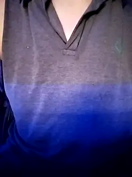 Snapshot of HIIMSINGLEBOY chatting on 10-06-25, 06:38 HIIMSINGLEBOY online show from 10-06-25, 06:38