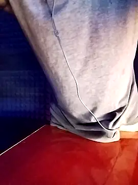 Snapshot of HIIMSINGLEBOY chatting on 10-07-25, 06:43 HIIMSINGLEBOY online show from 10-07-25, 06:43