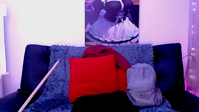 LAHILA COOPERR online show from 10-17-25, 12:25