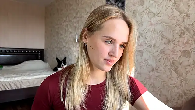 ElisabetLorney online show from 09-15-25, 08:03