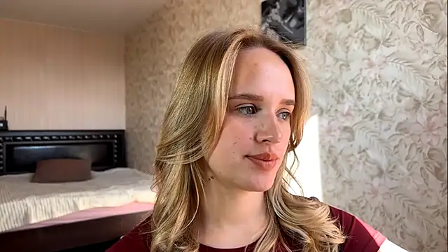 ElisabetLorney online show from 09-30-25, 07:35