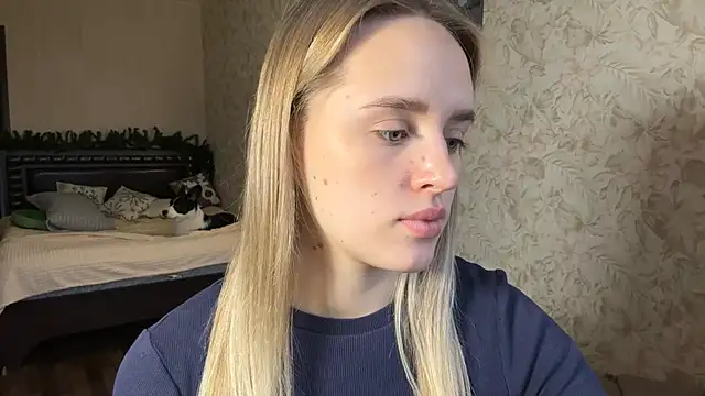 ElisabetLorney online show from 12-18-25, 08:09