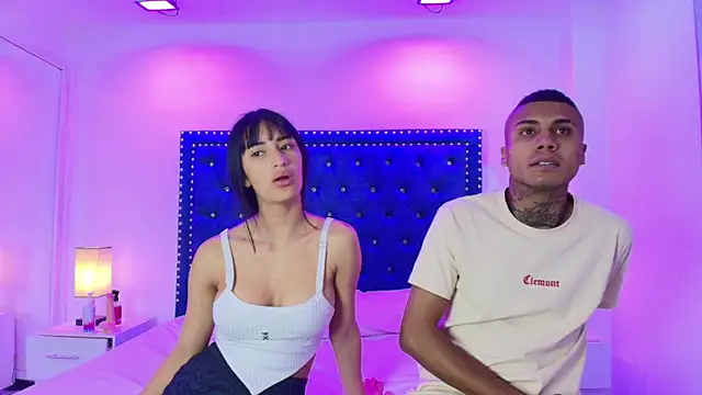 Damian and roxanne online show from 12-14-25, 12:43