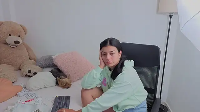 valerihouse online show from 09-24-25, 12:47