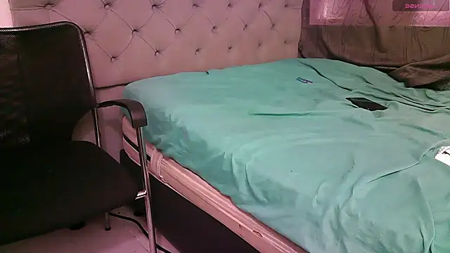 g0lden boss online show from 10-14-25, 06:31