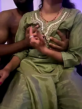 Naughty couple live online show from 11-03-25, 10:38