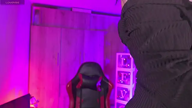 Snapshot of AnnaKimm chatting on 02-03-26, 10:59 AnnaKimm online show from 02-03-26, 10:59