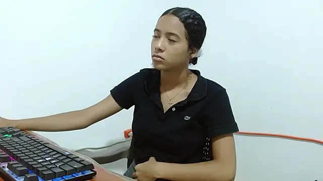 Aura teen hot online show from 10-07-25, 11:35