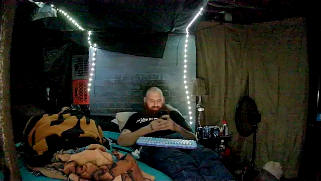 Cowboy815 online show from 11-23-25, 06:24