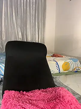 Snapshot of AmyRoss_1 chatting on 02-21-26, 03:13 AmyRoss 1 online show from 02-21-26, 03:13