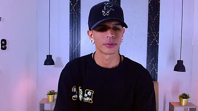 Franvill Trato online show from 10-11-25, 08:07