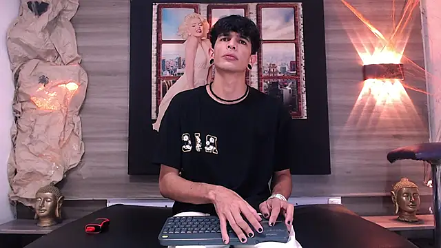 Franvill Trato online show from 10-25-25, 07:08