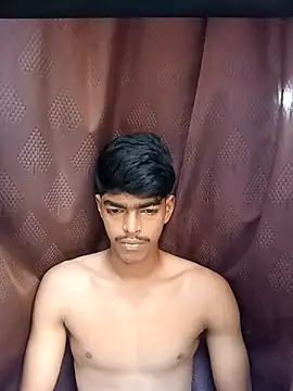 Snapshot of monster_33 chatting on 10-04-25, 02:53 monster 33 online show from 10-04-25, 02:53