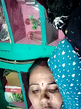 Pooja750 online show from 12-05-25, 02:36