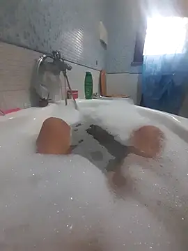 gigilola84 online show from 10-17-25, 08:39