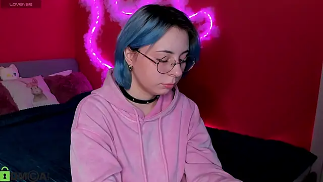 Penny Stanley online show from 12-05-25, 01:47