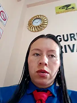 Snapshot of Hannah-colx chatting on 09-20-25, 02:07 Hannah-colx online show from 09-20-25, 02:07