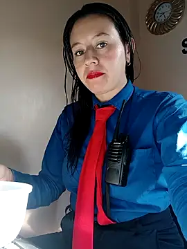 Snapshot of Hannah-colx chatting on 10-01-25, 12:33 Hannah-colx online show from 10-01-25, 12:33