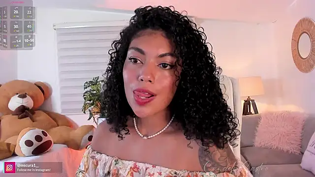 Snapshot of miss_curazao chatting on 10-24-25, 01:07 miss curazao online show from 10-24-25, 01:07