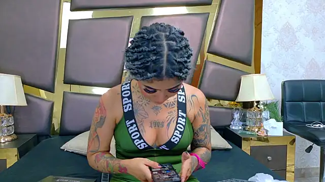 EmilieLake online show from 02-14-26, 08:38