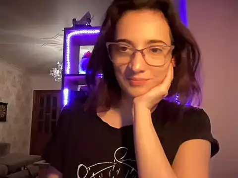 Tomiriss online show from 09-20-25, 01:50