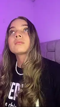 AnnyLopezzz  online show from 02-03-26, 06:22