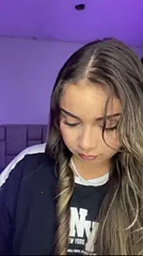 AnnyLopezzz  online show from 02-14-26, 05:48