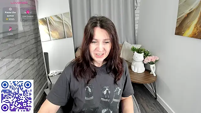 Lea shadom online show from 12-16-25, 01:10